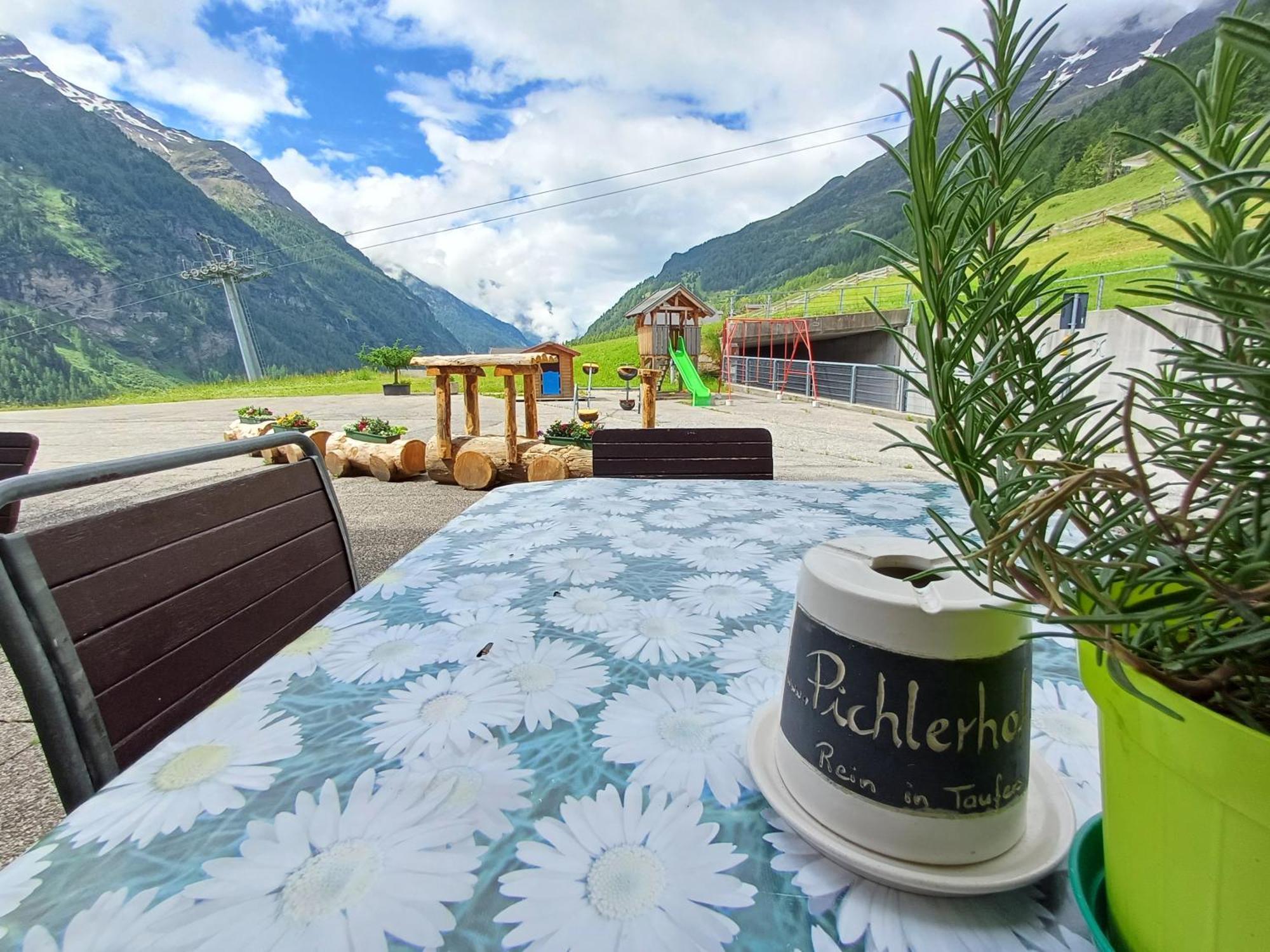Hotel Pichlerhof 2*